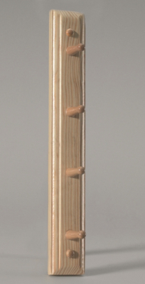 Kleiderhaken mit 4 Aufhängern